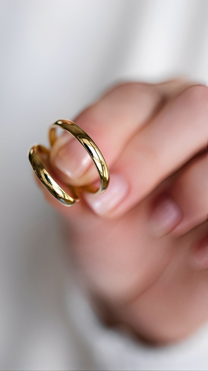  Par de Alianças Boleadas em Ouro Amarelo - Tradicional 18k/750