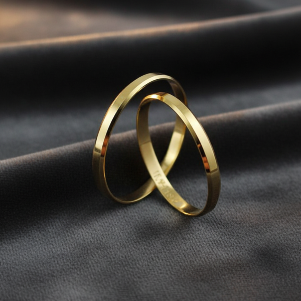 Aliança Chanfrada 2mm em Ouro 18k/750 