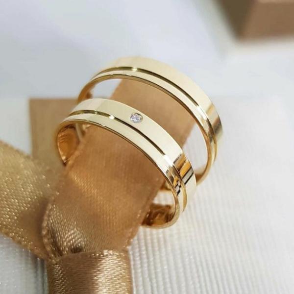 Modelo Reto 4mm em Ouro 18k/750 